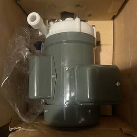 Iwaki Md-70rlzm-220 Magnet Pump New
