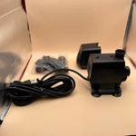 Ecoplus 1056 Fixed Flow Pump 1000GPH Black Broken Handle, Damaged Box. Fixed Price $49.00.